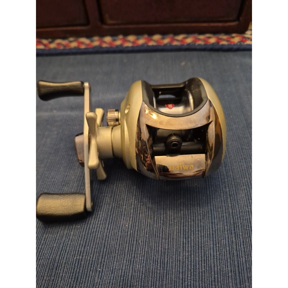 Daiwa Mag Force Fishing Baitcast Reel 100-4Bi
